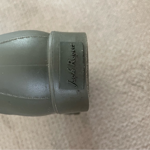 Jack Rogers Green and Gold Accent Ankle Rain Boots - Size 9 - Picture 3 of 5